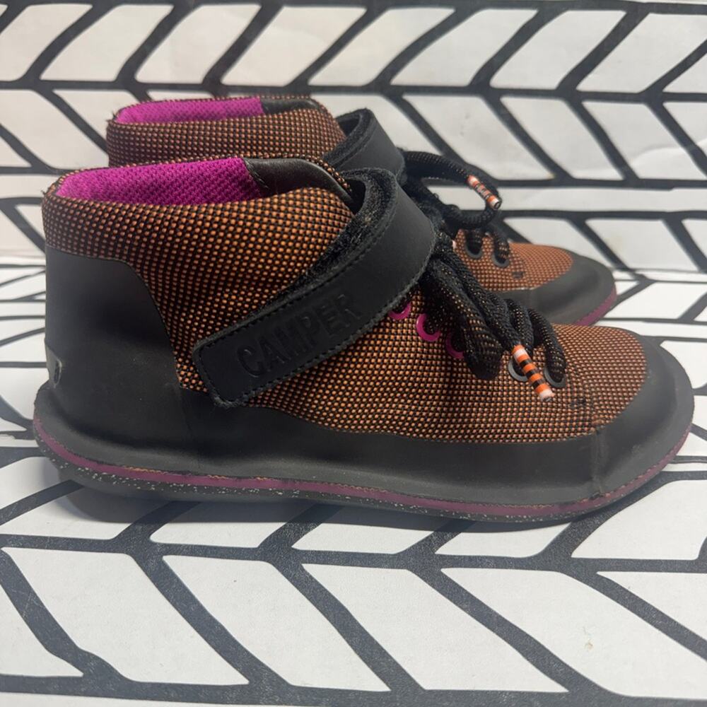Camper Beetle Ankle Boot in size 35 = US 5 - Picture 4 of 9